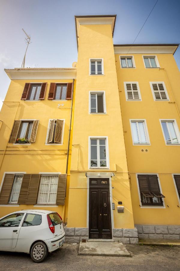 Bonnystudios Holiday Apartments Кальяри Экстерьер фото