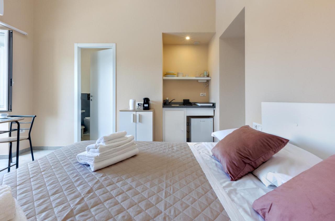 Bonnystudios Holiday Apartments Кальяри Экстерьер фото